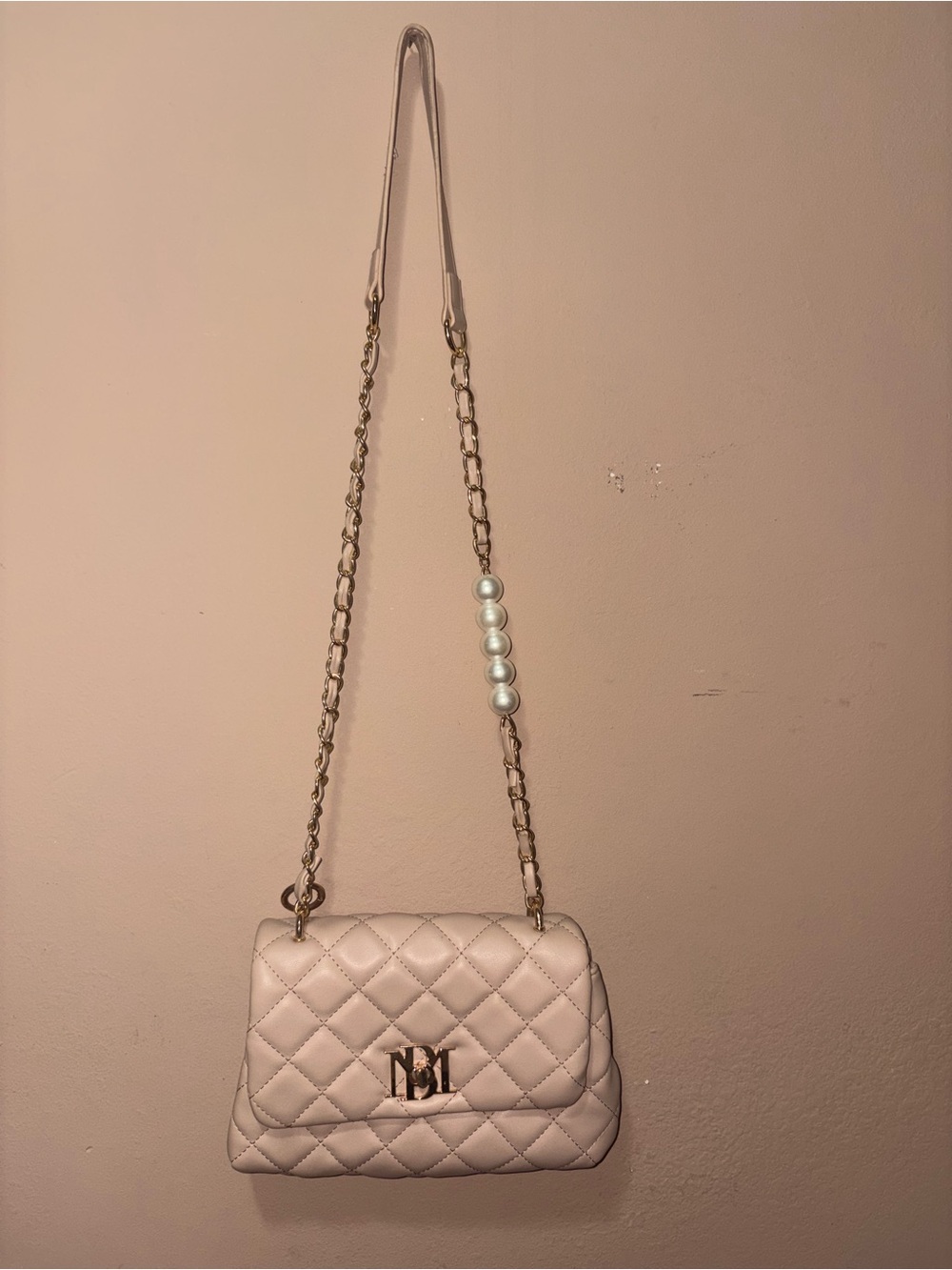 Badgley Mischka Quilted Crossbody Bag in Light Pink with Pearl Chain